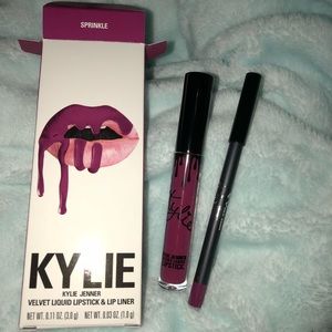 Kylie Jenner Sprinkle Lip Kit